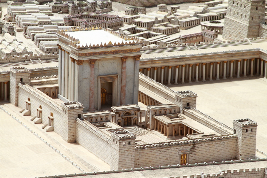 The fall of the Jerusalem temple (Matthew&nbsp;24:15-28)